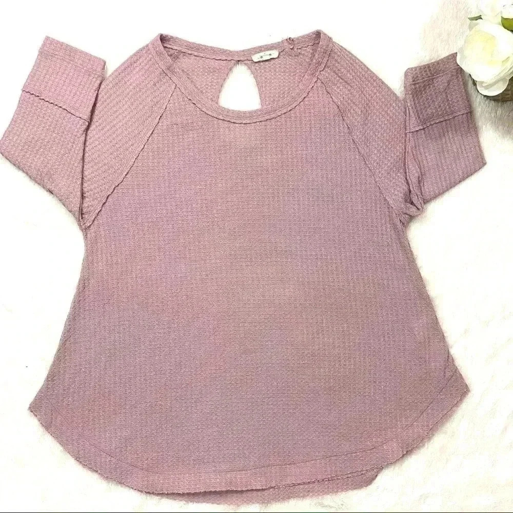 In Loom Mauve‎ Waffle Knit Thermal Curved Hem Keyhole Blouse Top Size S